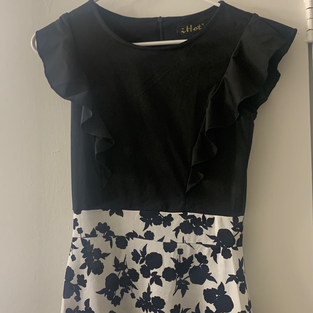Women’s Vintage Ruffles dress